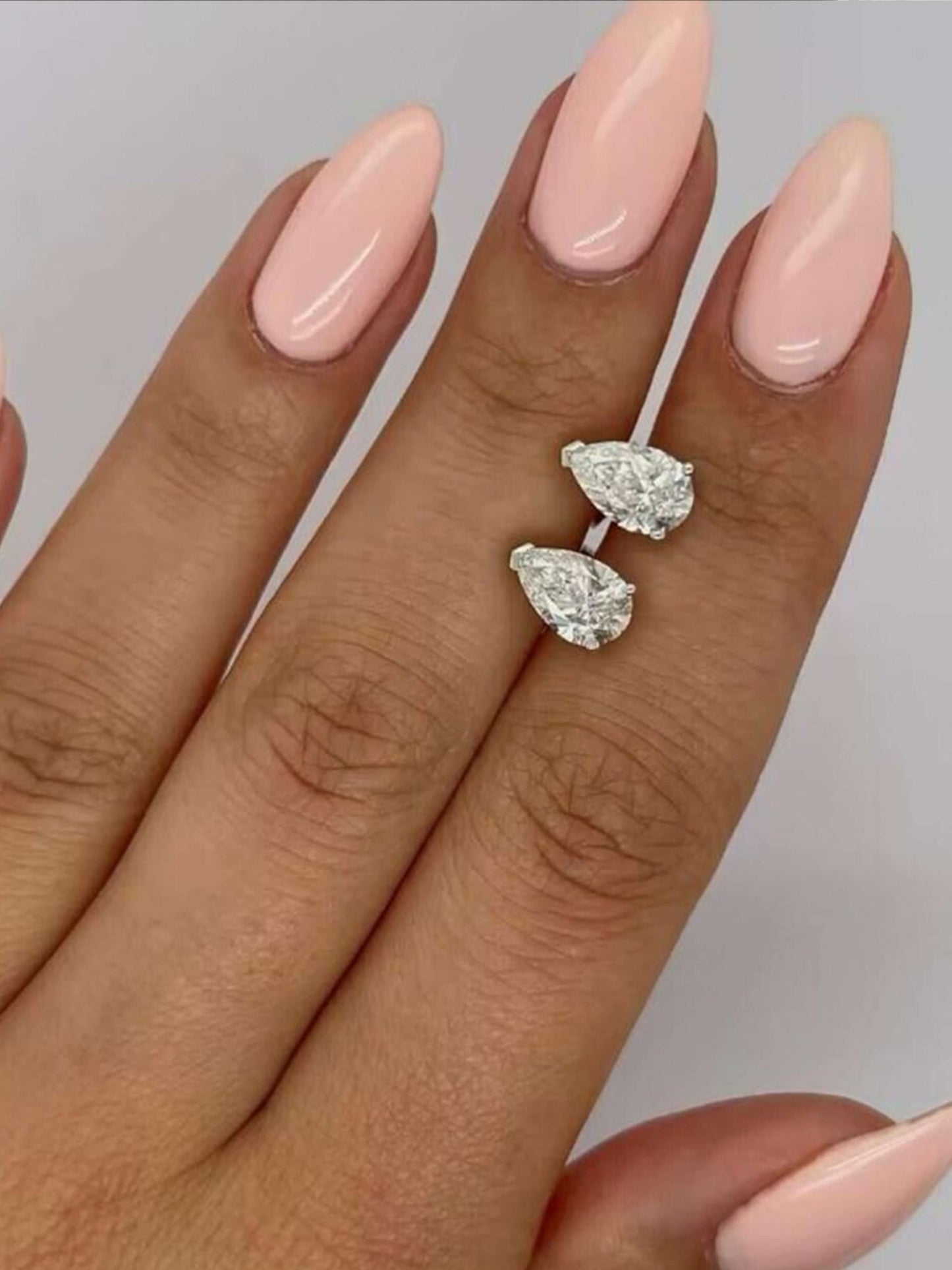 ZEYA - Kath Stud Earrings