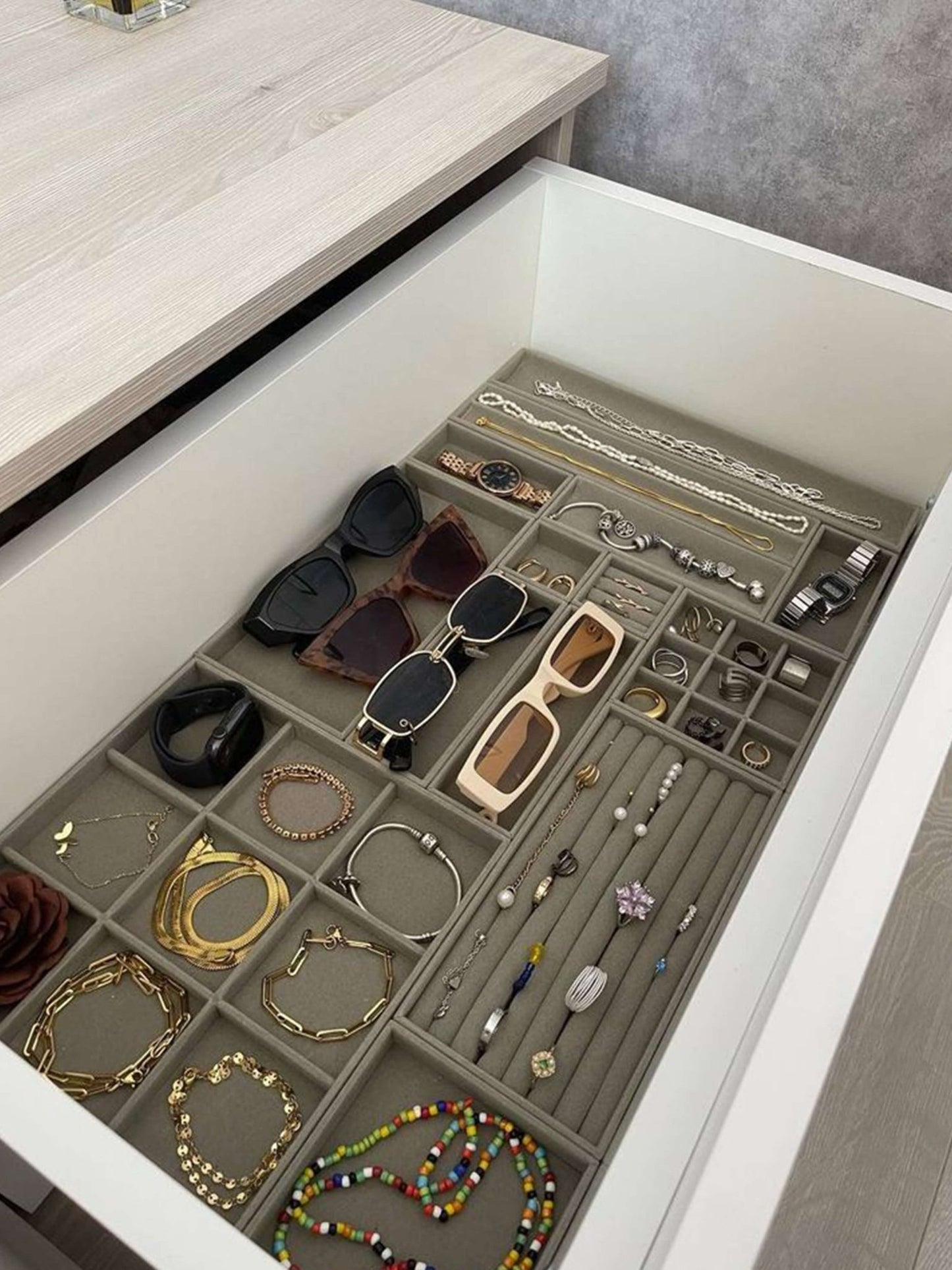 ZEYA - Zeya Jewelry Organizer